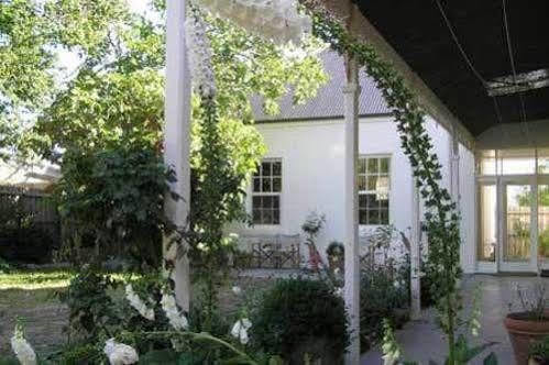 Camellia Cottage Bed & Breakfast Scotsburn Eksteriør billede